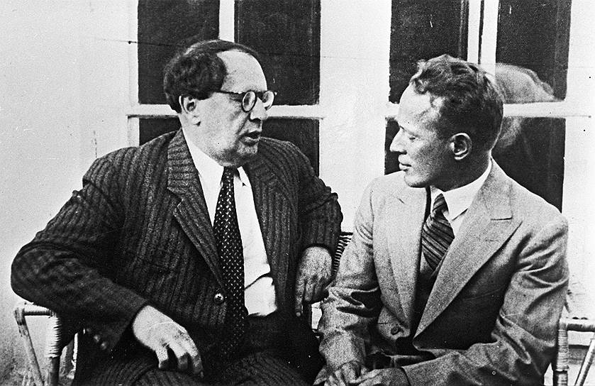 Алексей Толстой и Михаил Шолохов, 1934 год