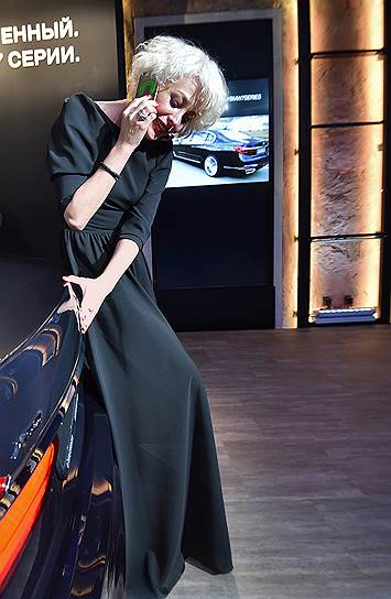 Актриса Екатерина Волкова на премьере нового BMW 7-й серии в электротеатре "Станиславский"