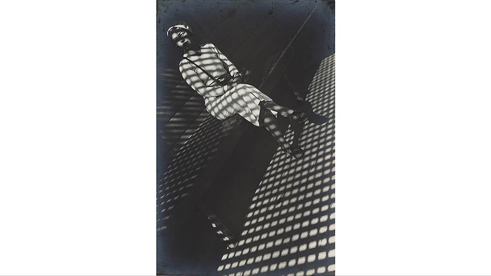 &quot;Девушка с лейкой&quot;, 1934 год