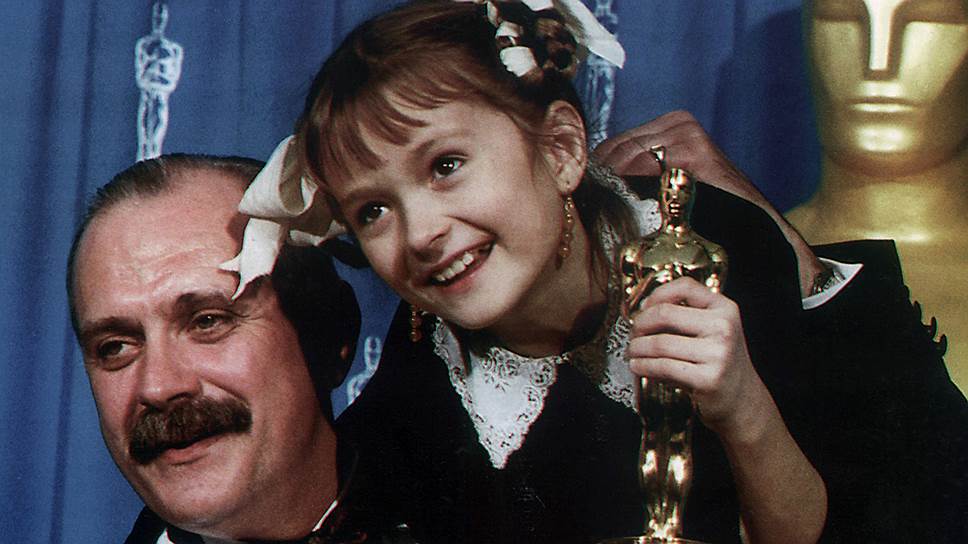 Никита Михалков получает «Оскар» за «Утомленных солнцем», 1995 год  