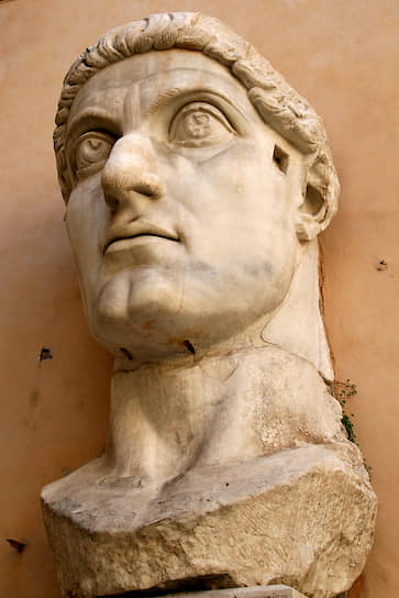 Фрагмент статуи Константина I, 313-324 годы