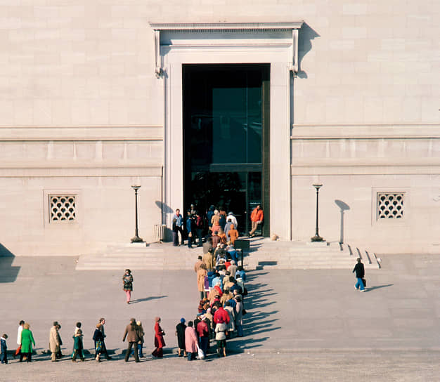 Очередь на выставку «Сокровища Тутанхамона» в Национальной галерее Вашингтона, 1976