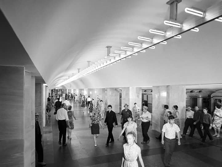 Москва, станция метро «Площадь Ногина», 1972