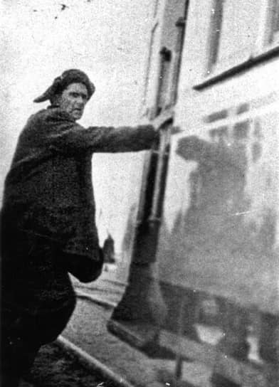 Фотография, сделанная агентами КГБ во время слежки за Шаламовым, 1956