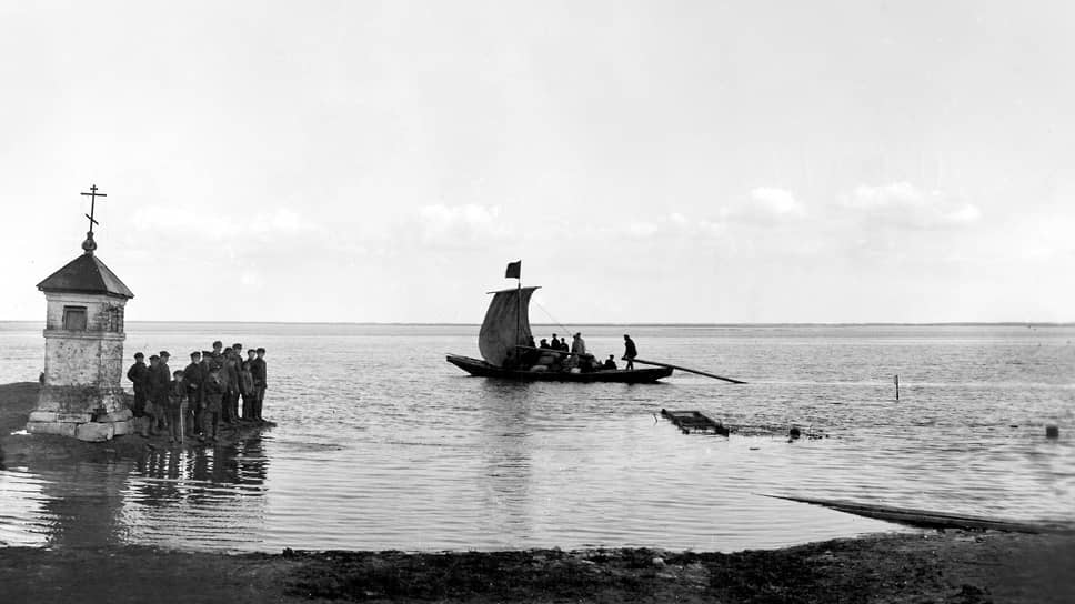 Ижевское озеро во время половодья, 8 мая 1928