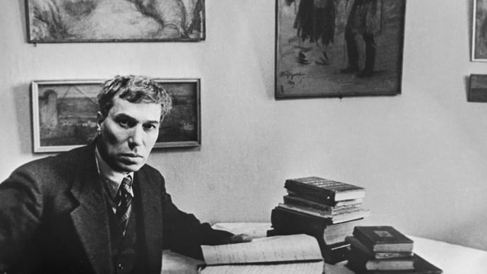 «Глупо ждать конца глупости»