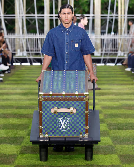 Louis Vuitton