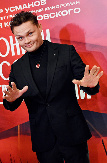 Актер Антон Бирюков на премьере киноромана Андрея Кончаловского «Хроники русской революции»