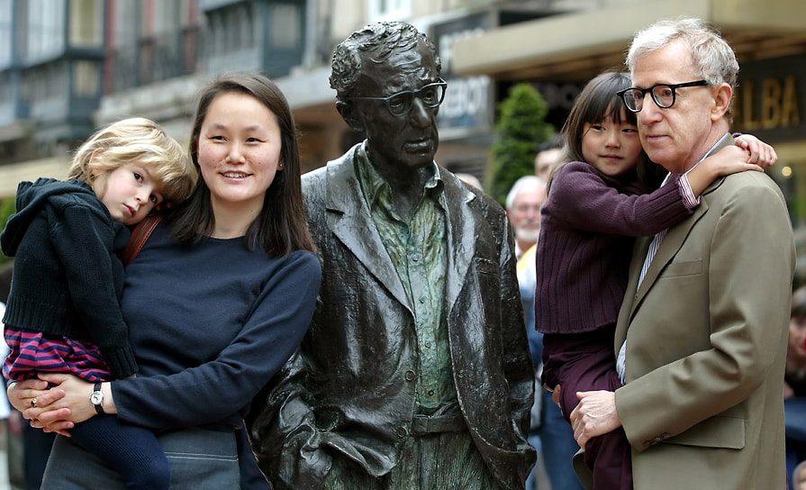 В браке с Сун-И Превен были удочерены две девочки — Беше (на фото слева) и Мэнзи (справа), названные в честь джазовых музыкантов Сиднея Беше и Мэнзи Джонсон