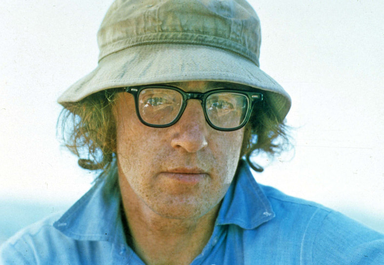 «Когда я начал заниматься кино, мне казалось, что меня ждет уйма приятных вещей: слава, деньги, лесть, восторг... Но после нескольких первых фильмов ты понимаешь, что твоя жизнь осталась прежней. Понимаешь, что все твои проблемы остались при тебе»