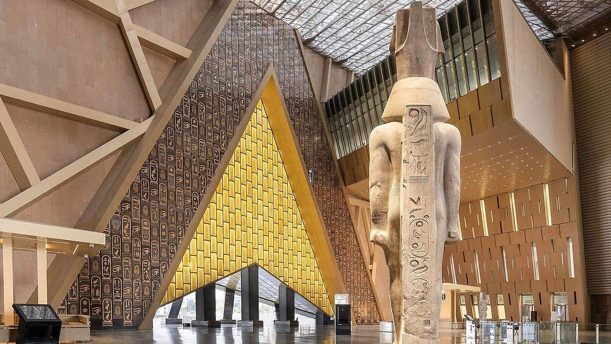 Египтология, гигантомания и магнитики