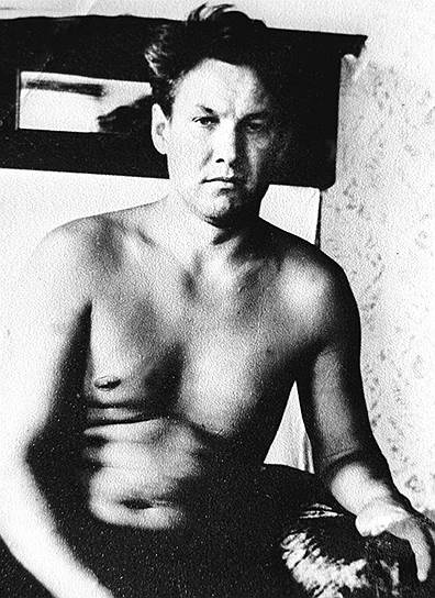 Борис Ельцин — студент Уральского политехнического института. 1953 год