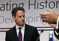 После кризиса министр финансов США Тимоти Гайтнер несколько разуверился в невидимой руке рынка