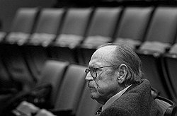 Научное увлечение Советским Союзом определило художественные пристрастия Нортона Доджа