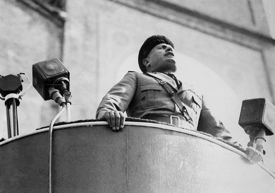 Пройдя путь от мелкого политикана до премьер-министра, Муссолини во время переговоров с Россией планировал добиться грандиозных результатов