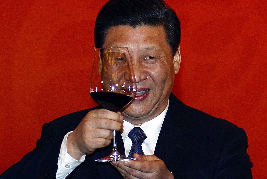 Си Цзиньпин в уходящем году отметил восхождение на вершину карьеры китайского партийного функционера 