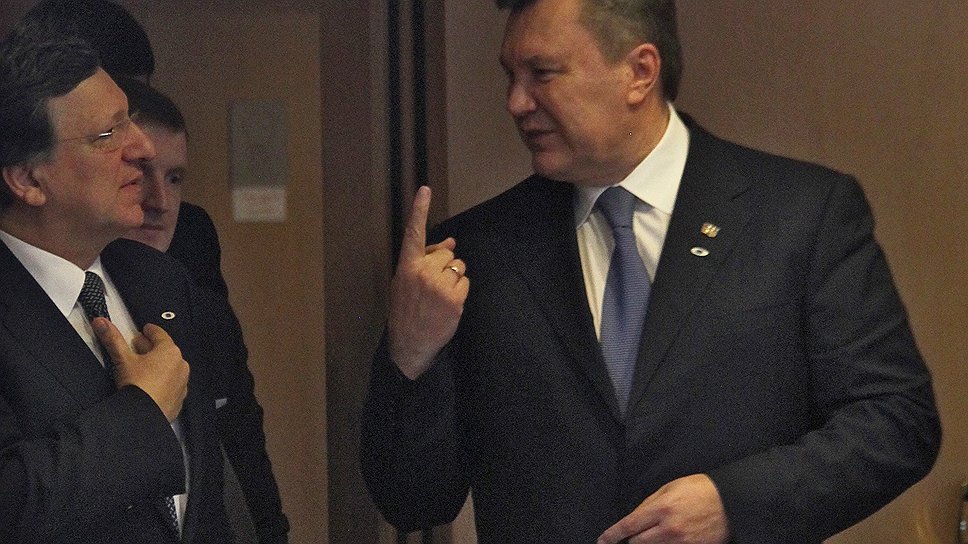 Палец дружбы, протянутый Виктором Януковичем, оставил Европу совершенно равнодушной 