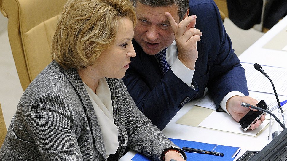 Избрание Валентины Матвиенко на пост губернатора Санкт-Петербурга в 2003 году вынудило Евгения Бушмина уйти в отставку, однако с годами их рабочие отношения наладились