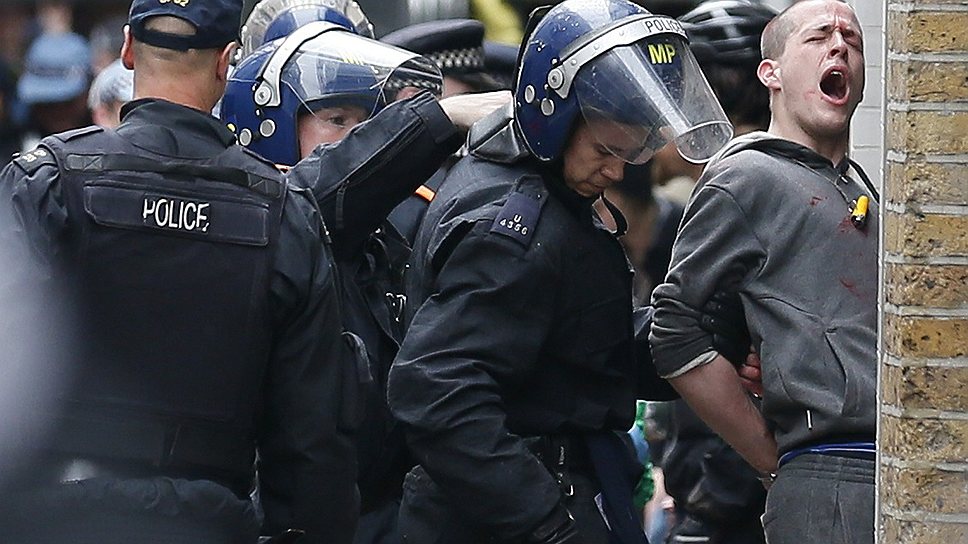 Британская полиция взялась за антиглобалистов всерьез