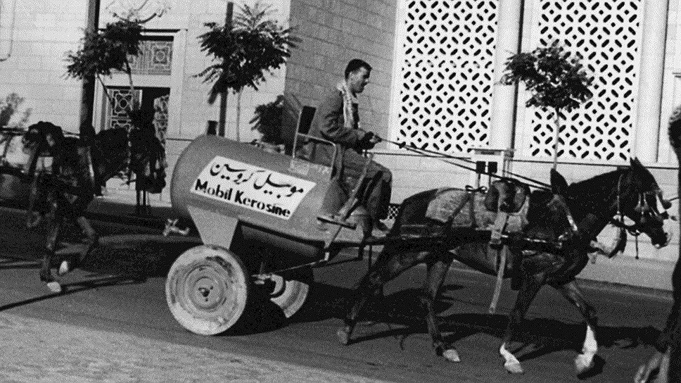 В мирном Дамаске 1950-х, как обычно, шла безостановочная война группировок за власть