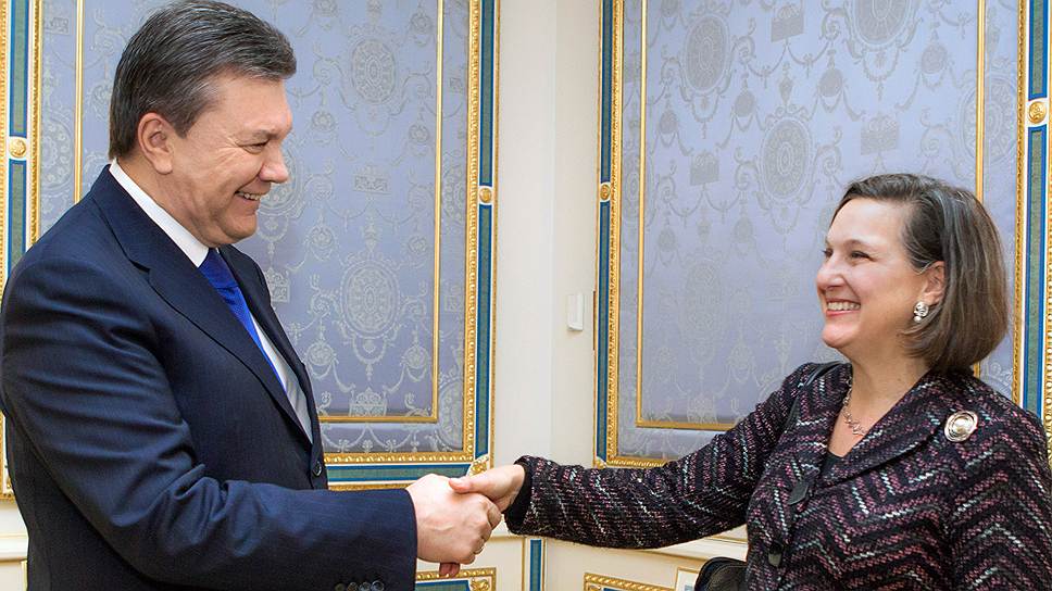 У заместителя помощника госсекретаря США Виктории Нуланд своя история отношений с Виктором Януковичем