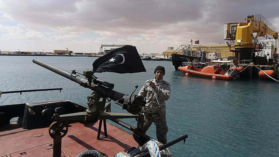 За возврат нефти ливийским сепаратистам обещана компенсация 
