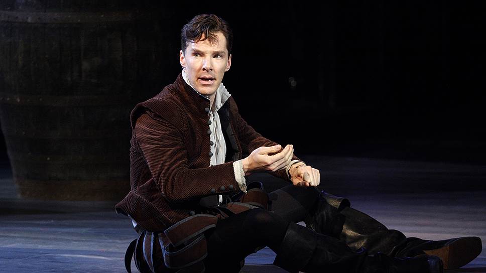 Гамлет в исполнении Бенедикта Камбербэтча оказался не менее популярен, чем Шерлок Холмс 
