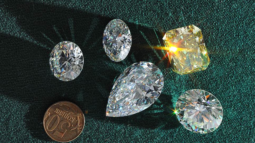 Алмазы бывают разными: от зерен до уникальных камней (на фото)
