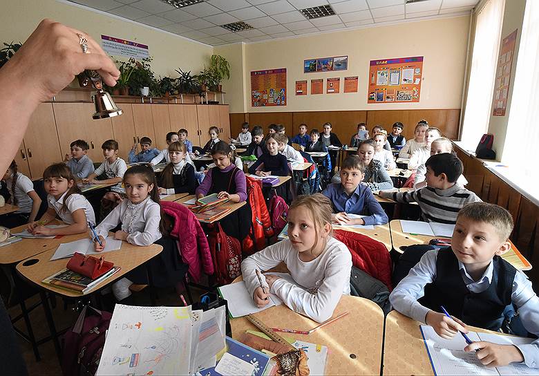 По словам министра образования Республики Крым, украинский язык учат менее 20% школьников субъекта 
