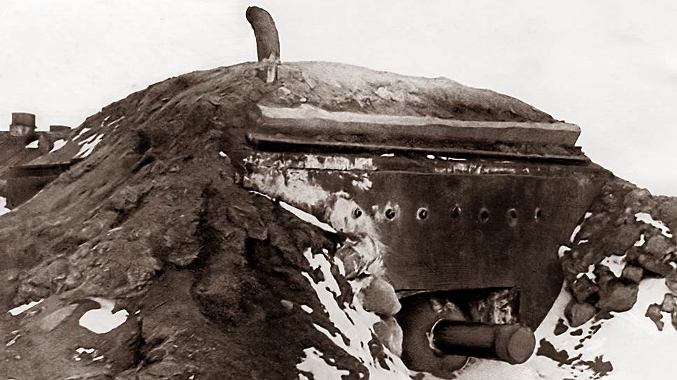 По заказу Ленинградского фронта ижорцы занимались вырезкой и отправкой броневых плит для строительства дотов 

