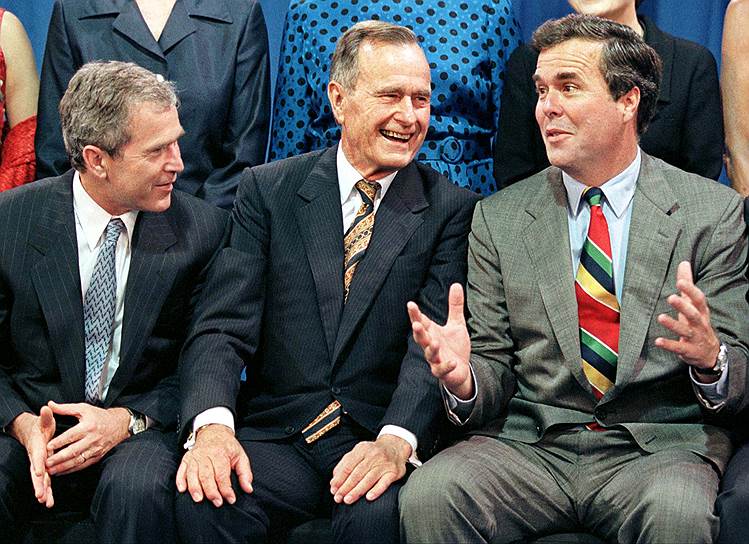 В 2016 году семейство Буш (на фото слева направо: Джордж Буш-младший, Джордж Буш-старший и Джеб Буш) может поставить очередной рекорд по количеству его представителей, попавших в Белый дом 