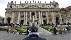 Ватикан взялся за журналистов