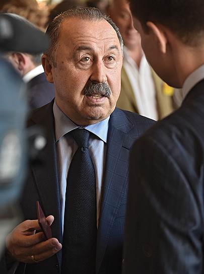 Бывший главный тренер национальной сборной по футболу Валерий Газзаев проведет сбор голосов за &quot;Справедливую Россию&quot;