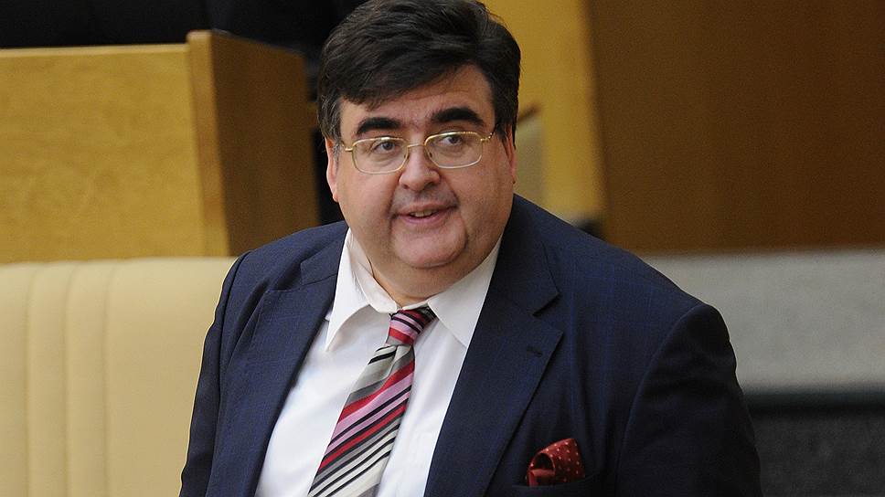 Алексей Митрофанов состоял в ЛДПР с начала 1990-х, но к середине нулевых не выдержал и ушел в другую партию