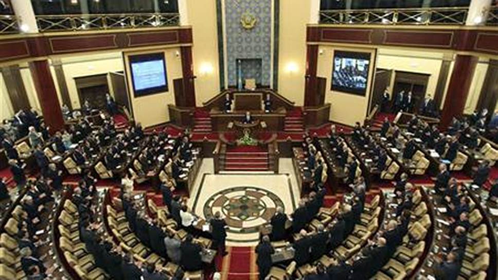 Сходства и различия в развитии парламентаризма в России и других странах СНГ
