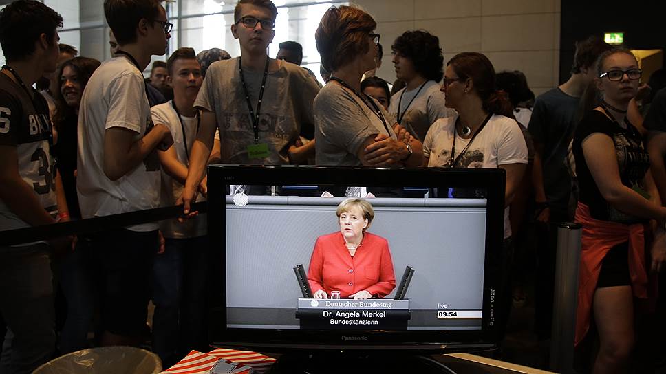 Канцлер Ангела Меркель оградит себя от сочинителей поддельных новостей реальным уголовным наказанием