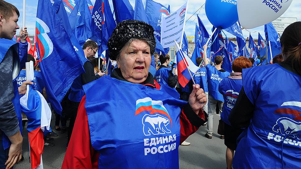 Почему после попыток реформ «Единая Россия» так и осталась номенклатурной партией