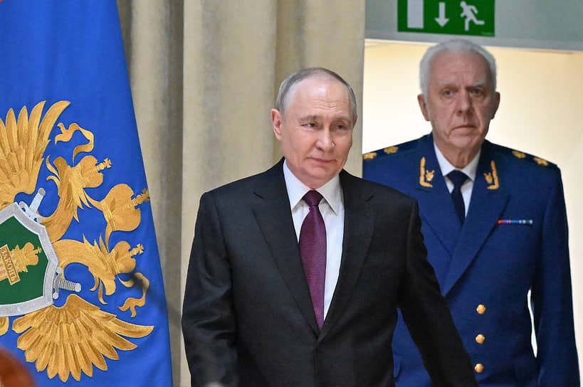 Владимир Путин и Александр Гуцан 