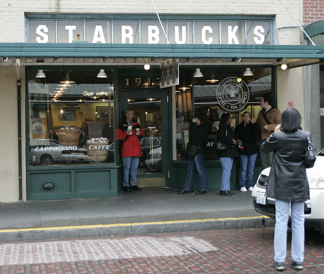 Первый магазин Starbucks на Пайк-плейс-маркет в Сиэтле