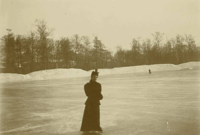 Каток в Таврическом саду, 1897 год