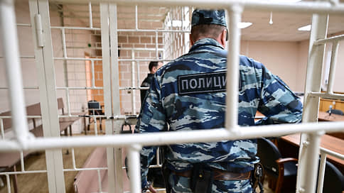 Без ног, но при деле // Инвалид СВО арестован как лидер банды похитителей людей