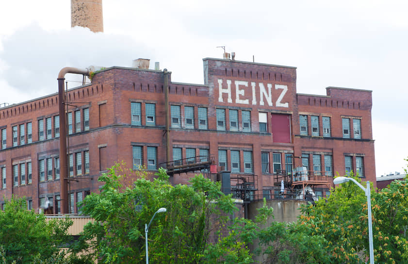 Уже в конце XIX века Heinz гордилась производством продуктов по последнему слову техники и водила экскурсии на свои заводы