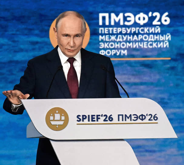 Некоторые истории президент России приберег специально для пленарного заседания 