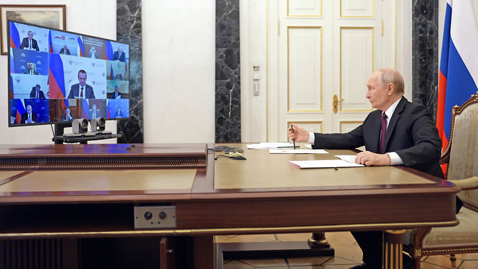 Путин о защите от угроз атак ВСУ, реалиях на земле и позициях РФ на переговорах