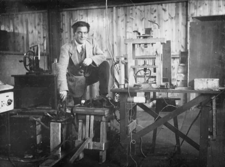 Петр Капица в Кавендишской лаборатории, Кембридж, 1920-е 