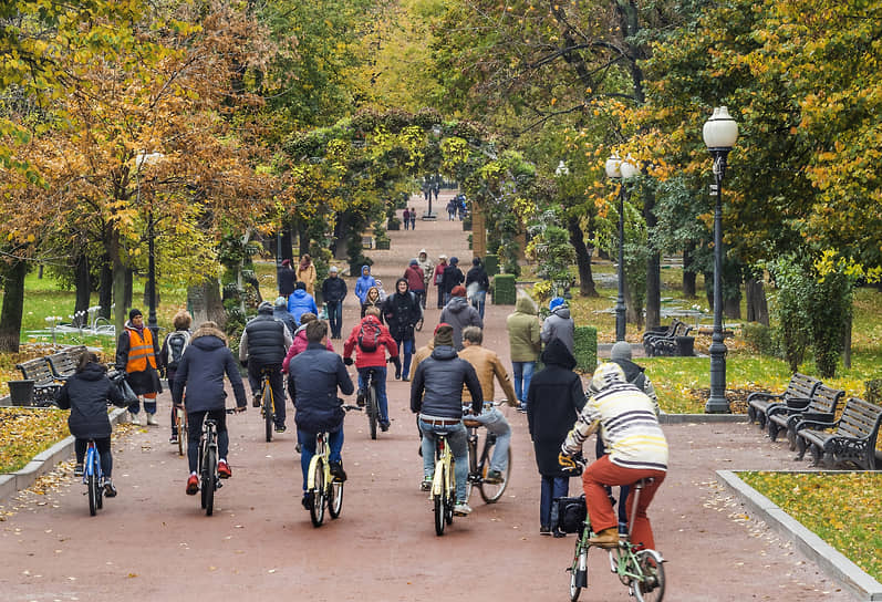 Гоголевский бульвар в Москве