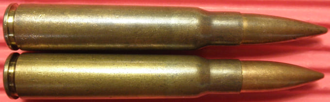 Иранские 8-мм гильзы от Mauser 98k с арабско-персидской маркировкой на донце 