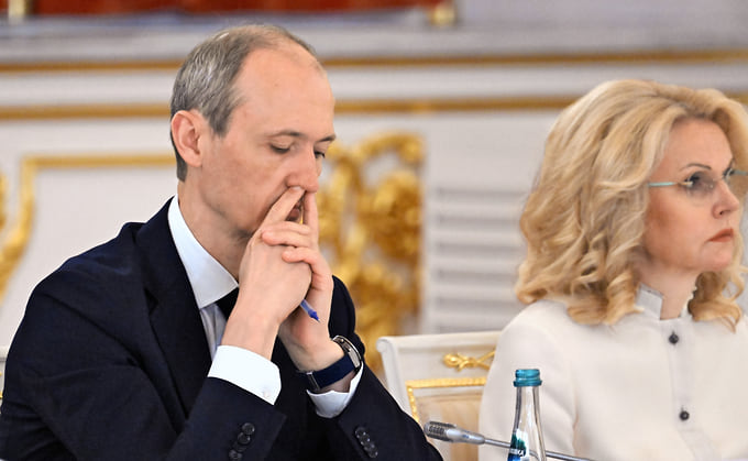 Заместители председателя правительства РФ Дмитрий Григоренко и Татьяна Голикова во время заседания Совета по стратегическому развитию и национальным проектам в Кремле