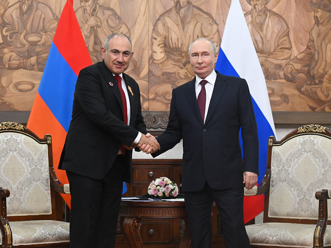 Первая встреча Путина и Пашиняна после выборов в Армении: о чем говорили лидеры