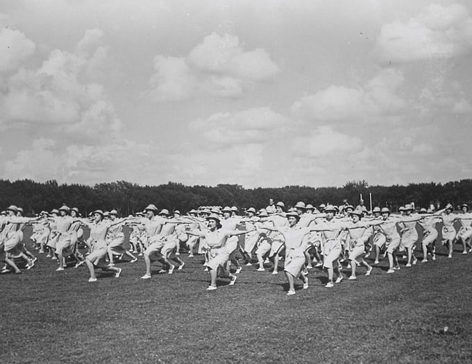Гимнастические упражнения, 1942 год